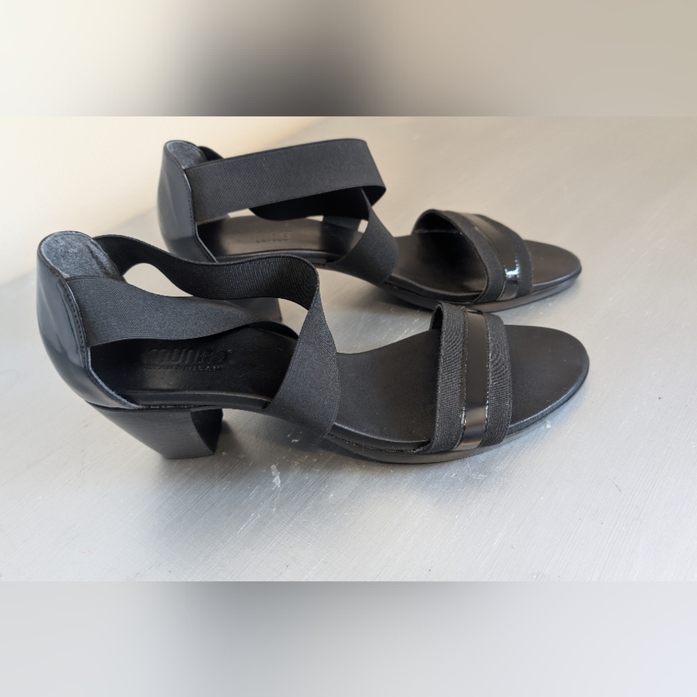Munro Womens Delana Sandal Black Elastic Strap Block Heel Size 10 M